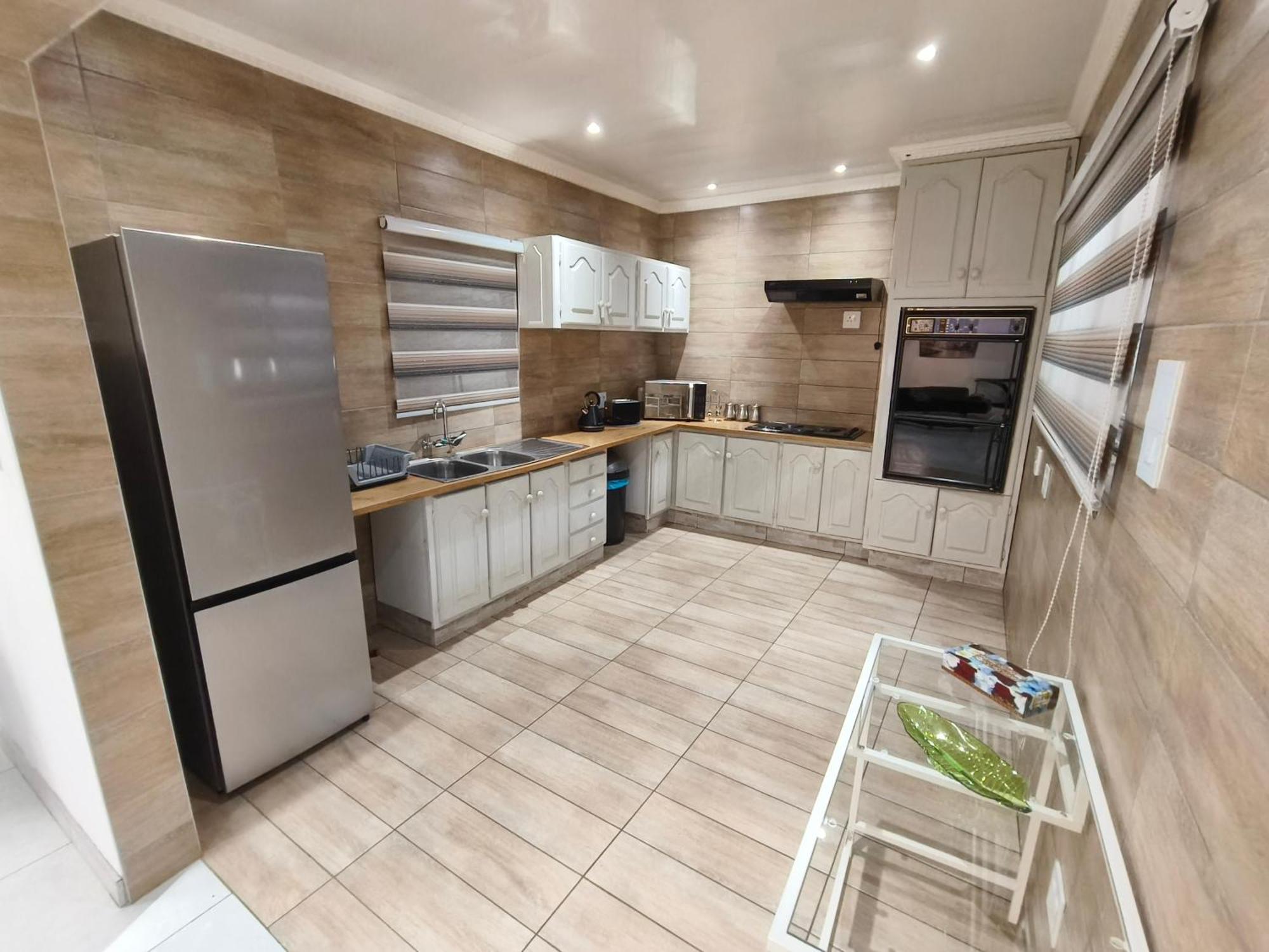In Town Vaal Apartment Vereeniging Ngoại thất bức ảnh